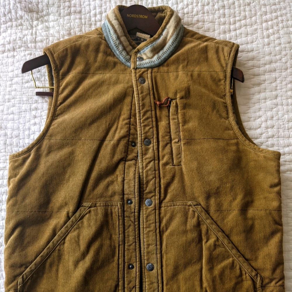 Men's Faherty Corduroy Vest - Reversible!